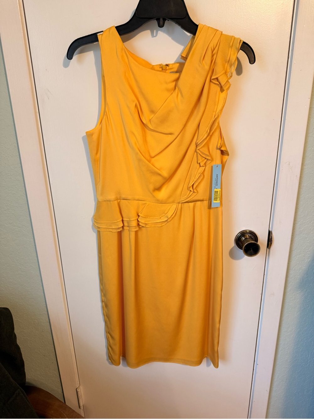 ANTONIO MELANI Mustard Yellow Ruffled Sleeveless Midi Dress
